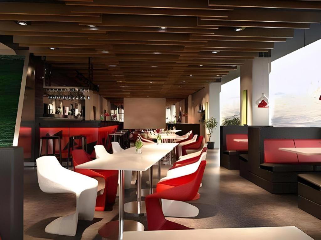 G Suites Hotel By Amithya Surabaya Exterior foto